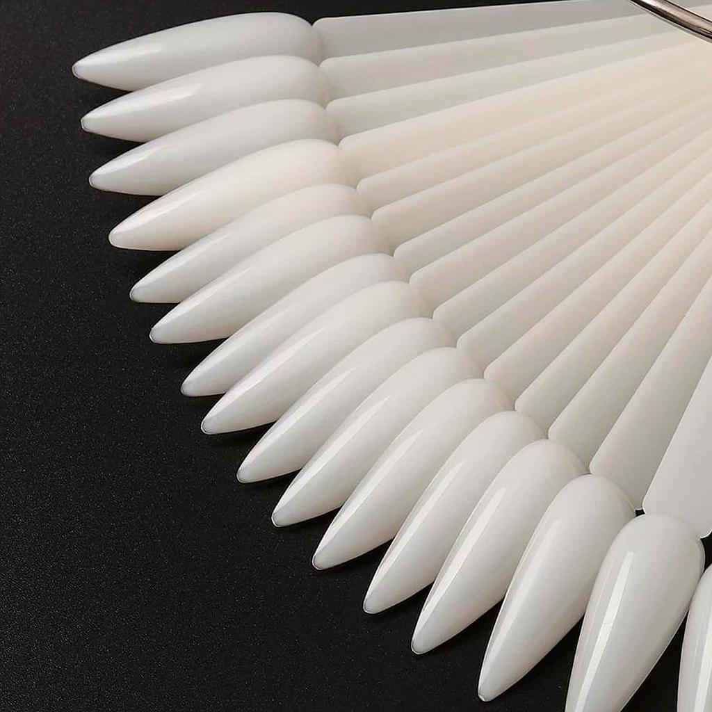 LLAVERO STILLETO NATURAL