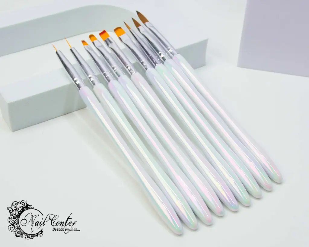 PACK PINCELES NAIL CENTER MODELO 17