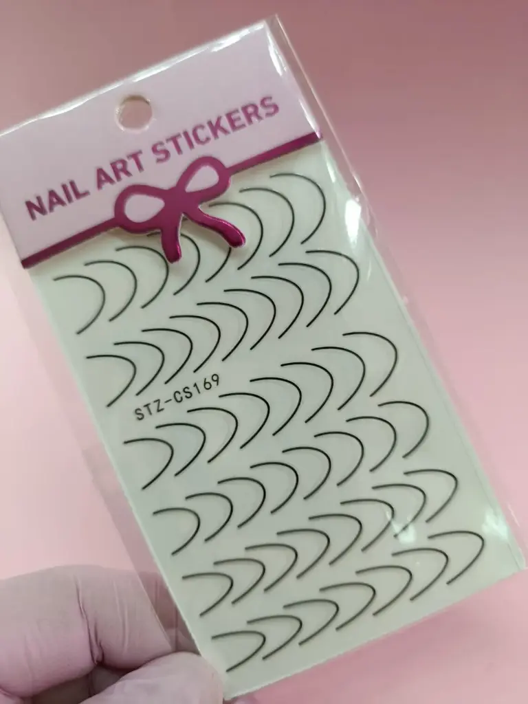 STICKER T-597 NEGRO