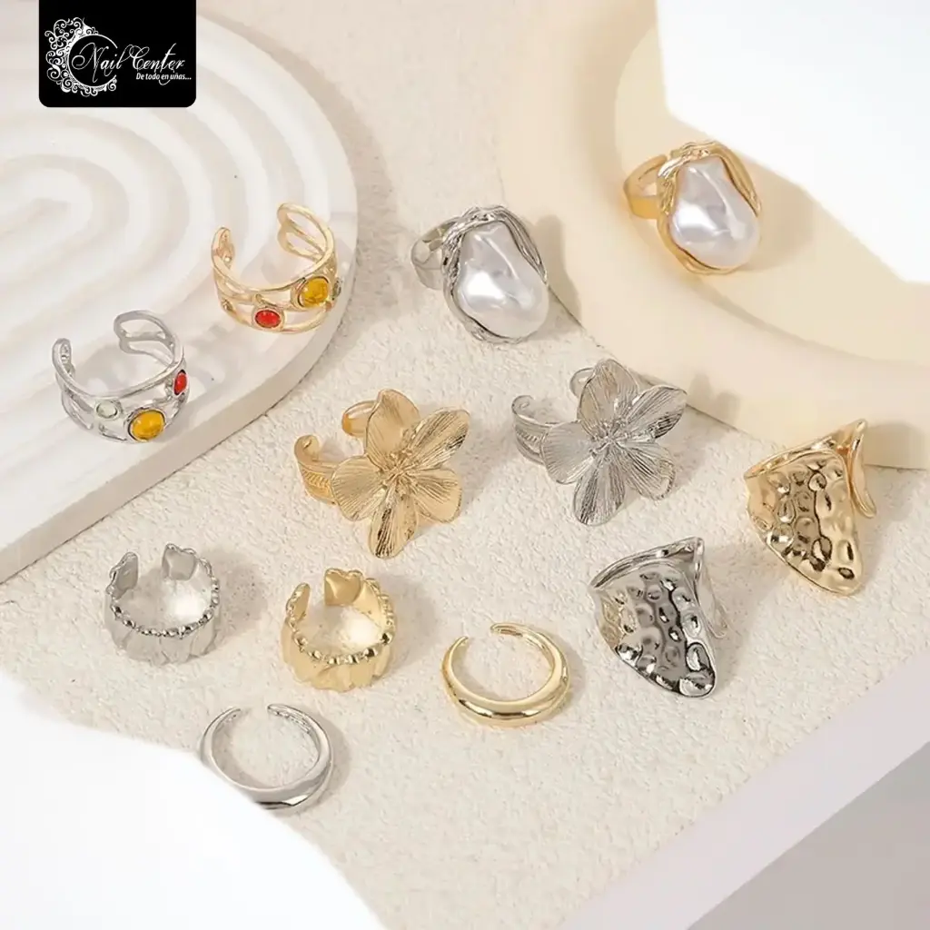 SET ANILLOS DORADO Y PLATA MODELO 1