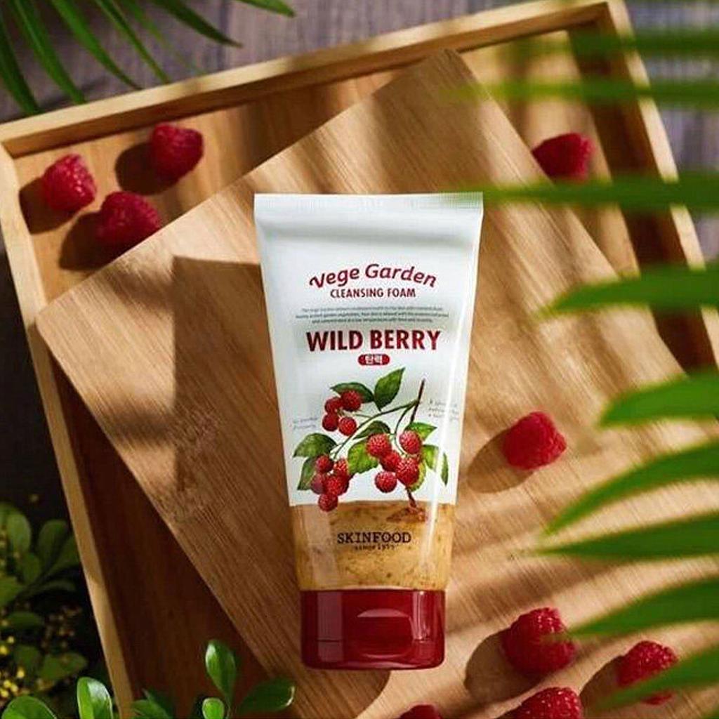 VEGE GARDEN CLEANSING FOAM WILD BERRY 